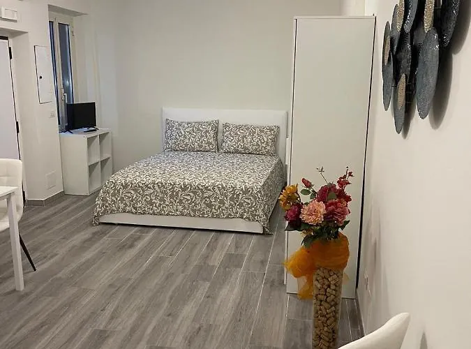 Marand House * Рим