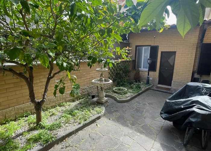 Дом отдыха Marand House